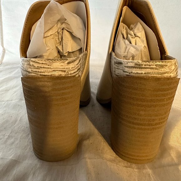 DV by Dolce Vita  Barkar Peep Toe Sandal, Ivory  Women Size 7.5, 11   NIB - Picture 4 of 7